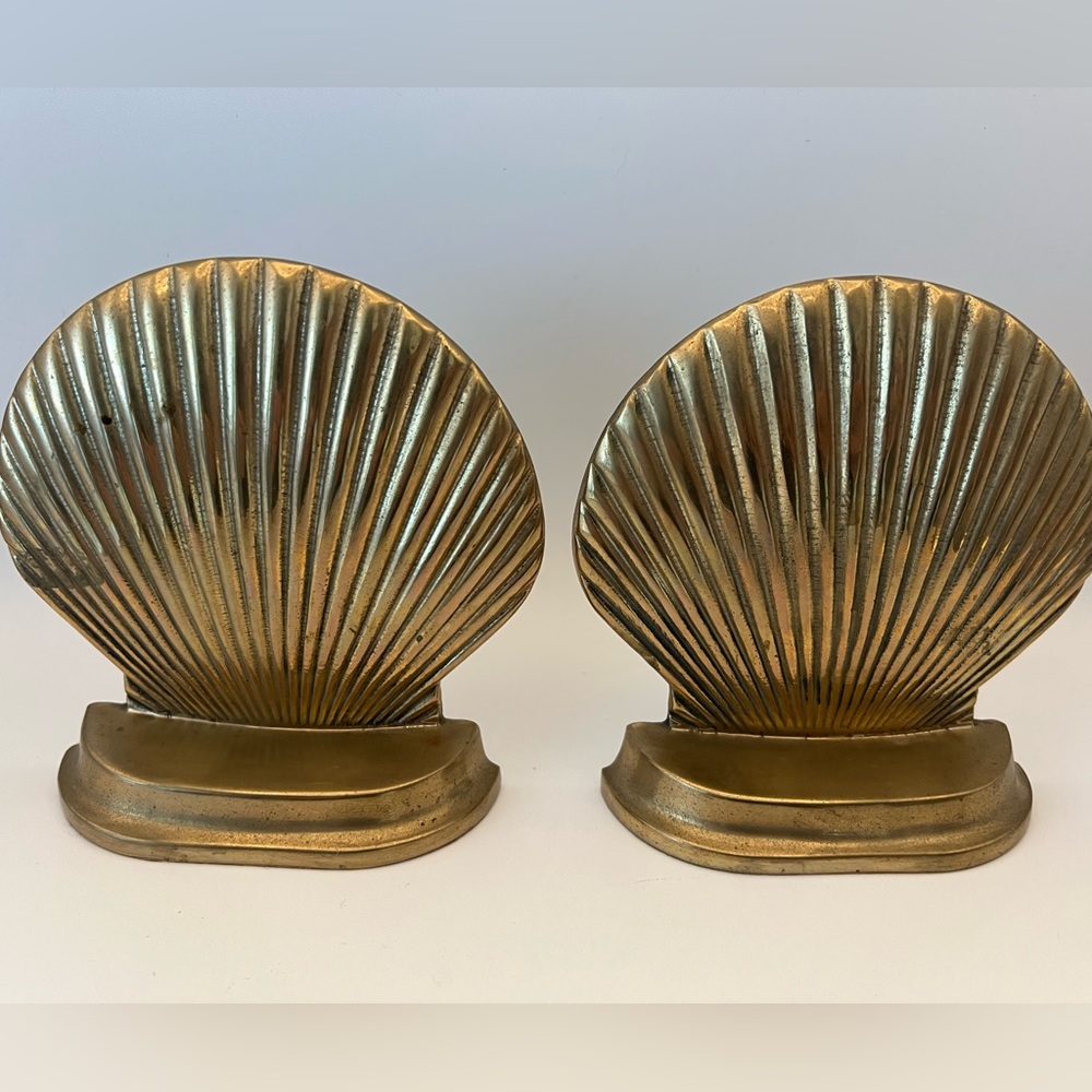 Vintage Brass Clam Shell Pair Bookends Beach seashell Nautical 5".